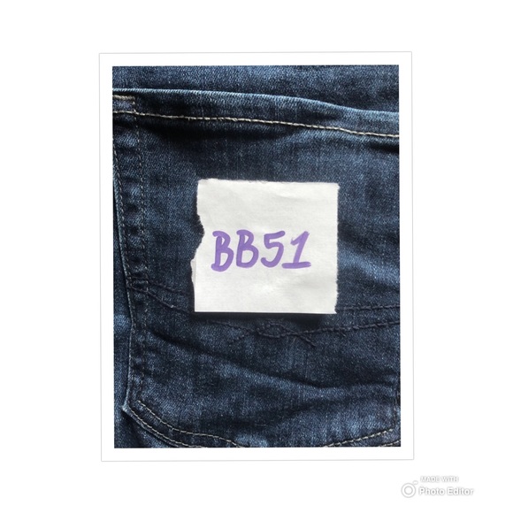 LEVIS JEANS SHORTS CUTOFF DISTRESSED DESTROYED BOYS ADJUSTABLE WAIST SIZE 18 - Picture 9 of 9